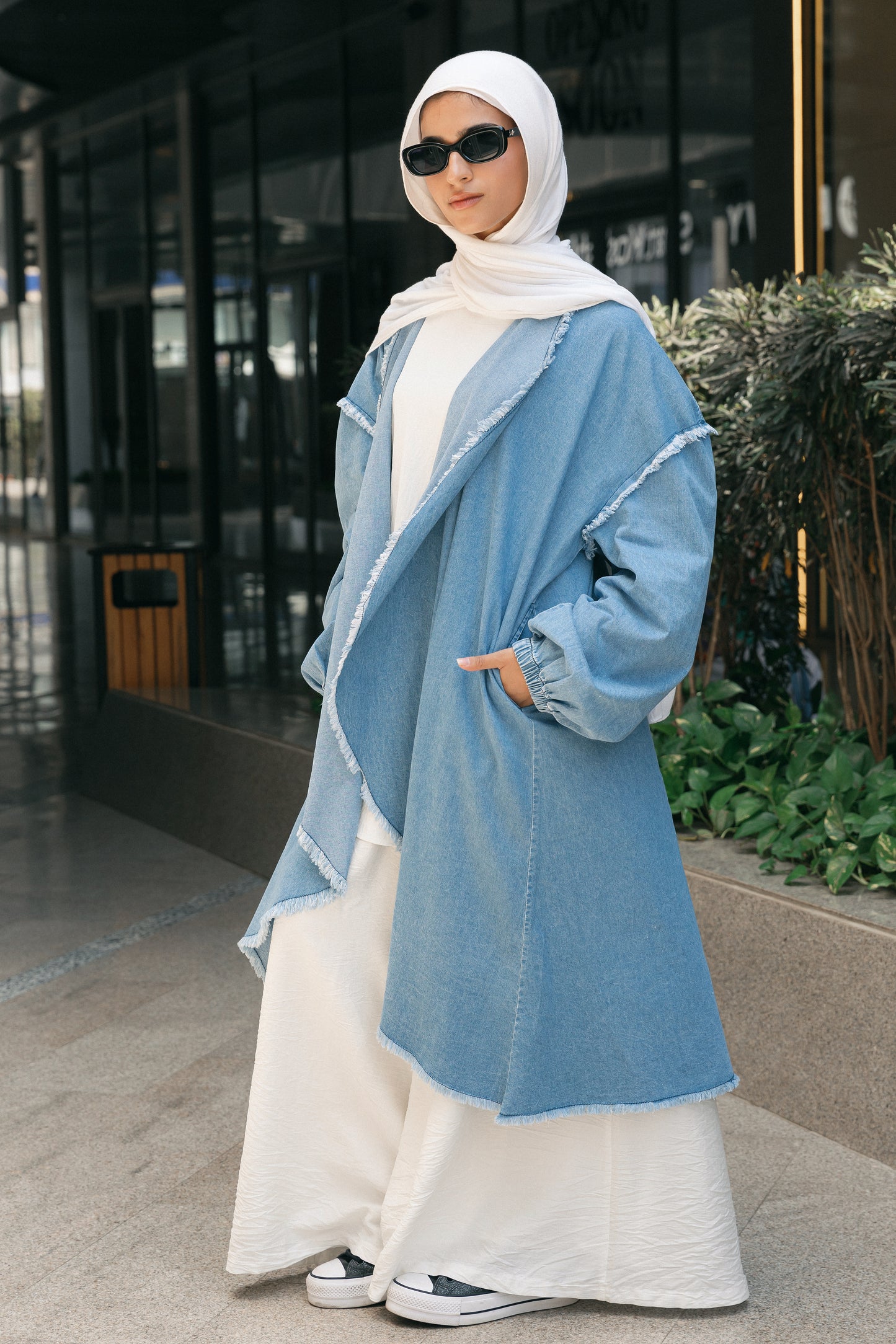 Daring Denim Cardigan - Light blue