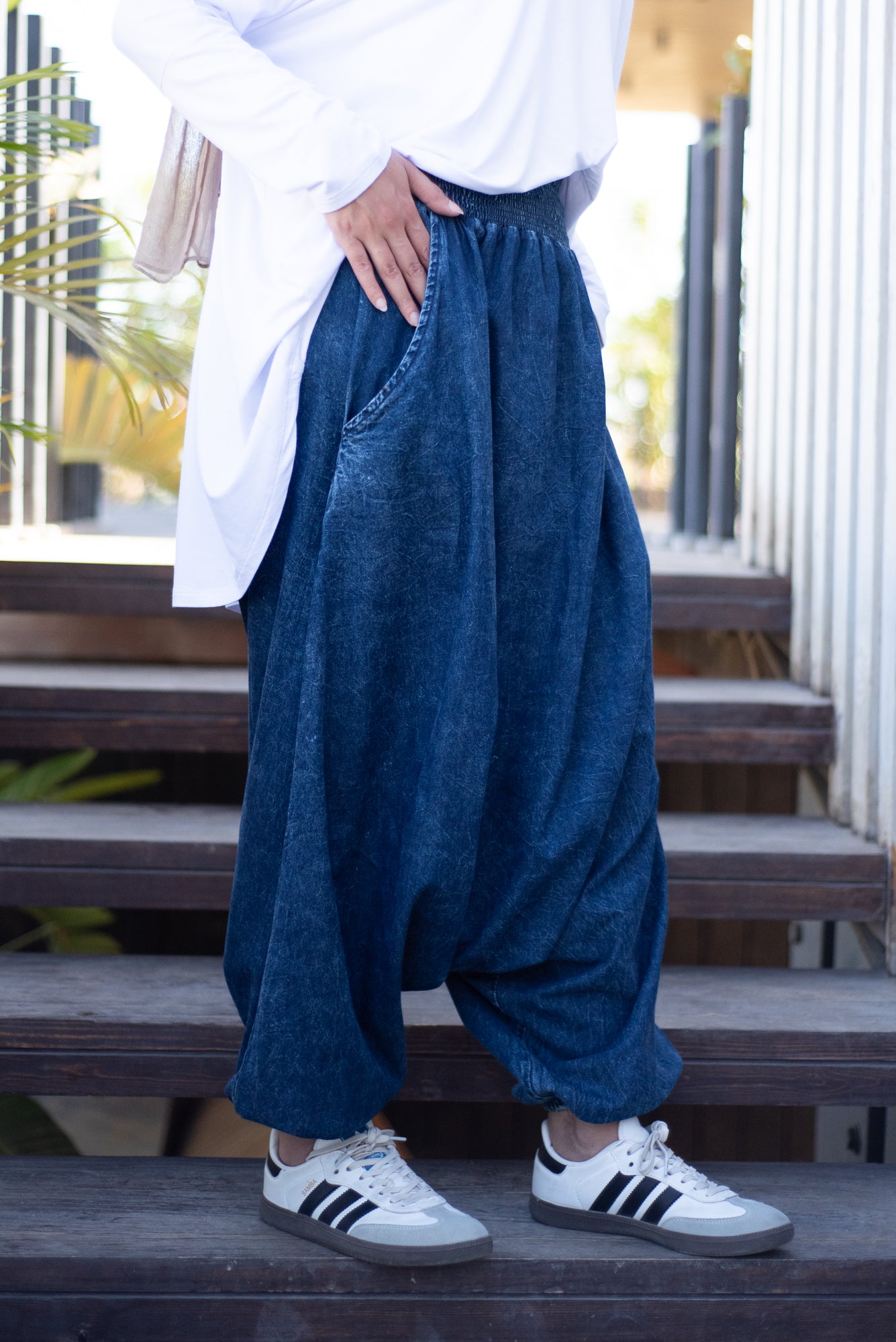 Harem Heaven - Medium Blue