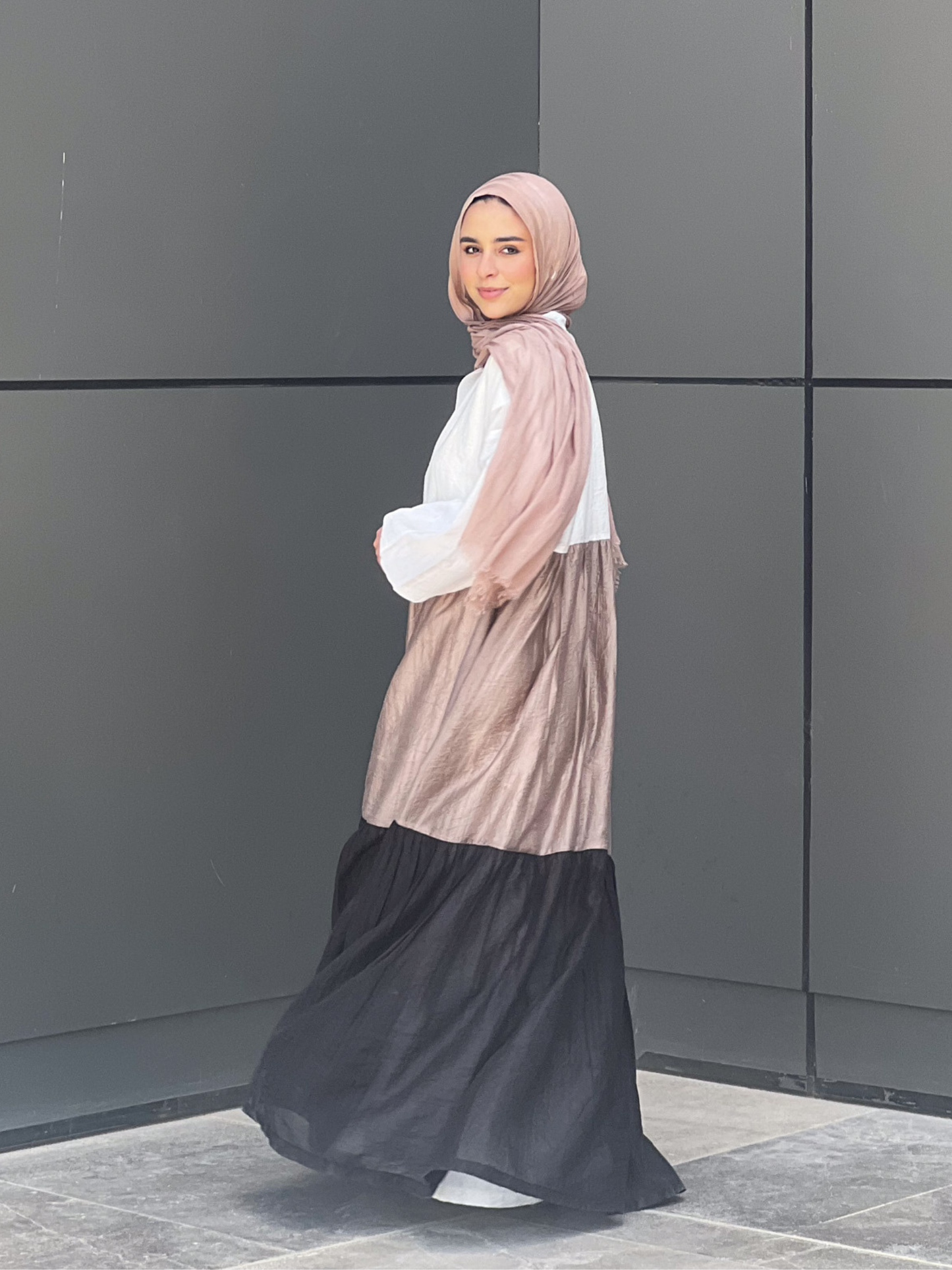 Easy Elegance- White*Beige*Black
