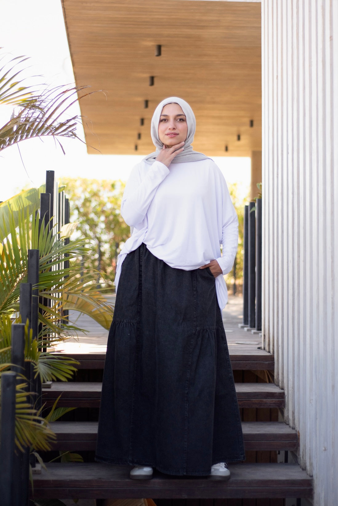 Fine Frills - Washed Black