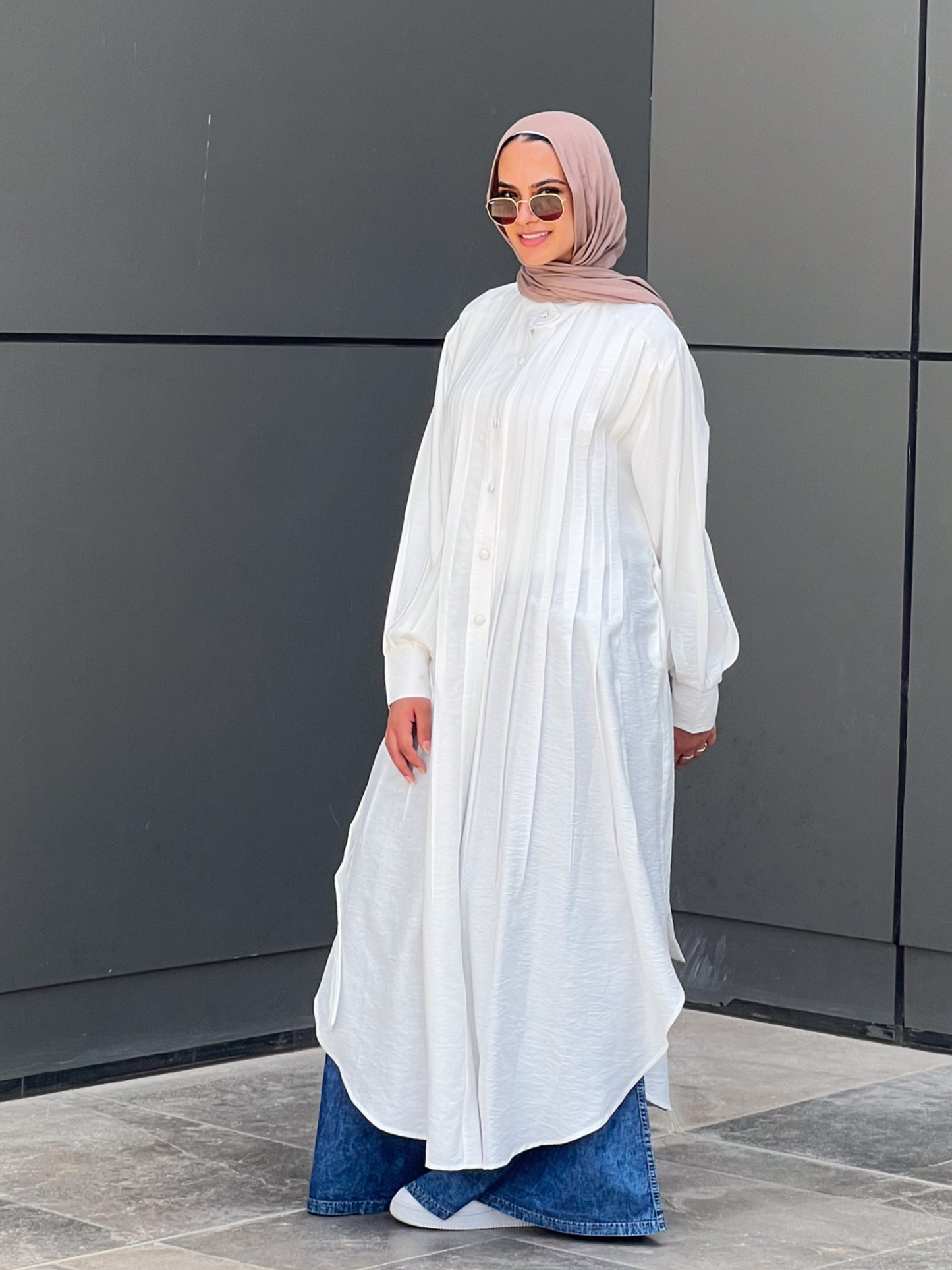 Feminine Flow Linen Shirt Dress - White