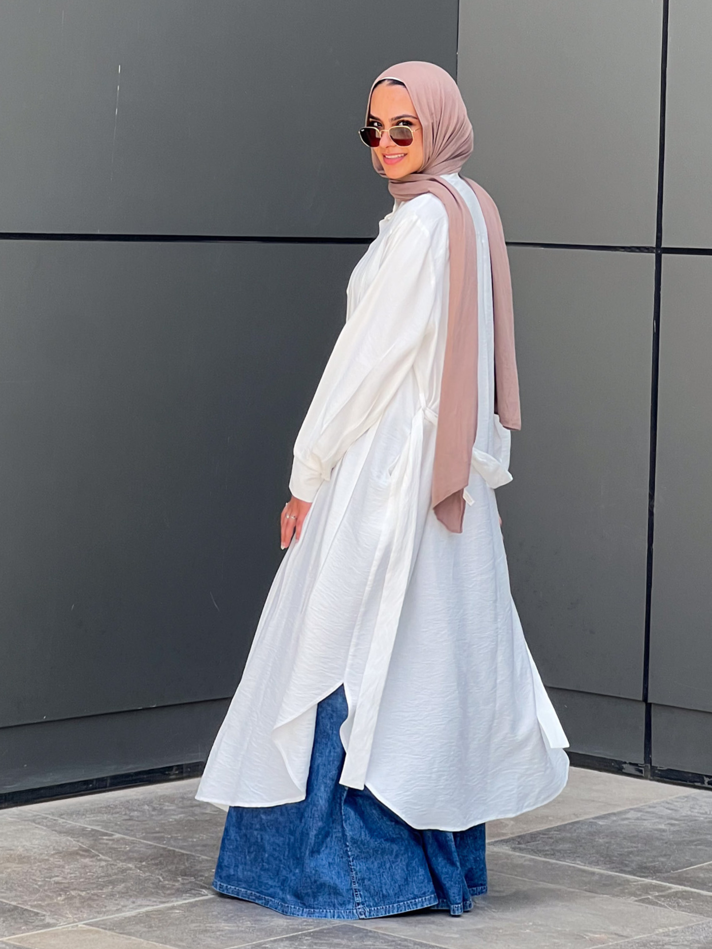Feminine Flow Linen Shirt Dress - White
