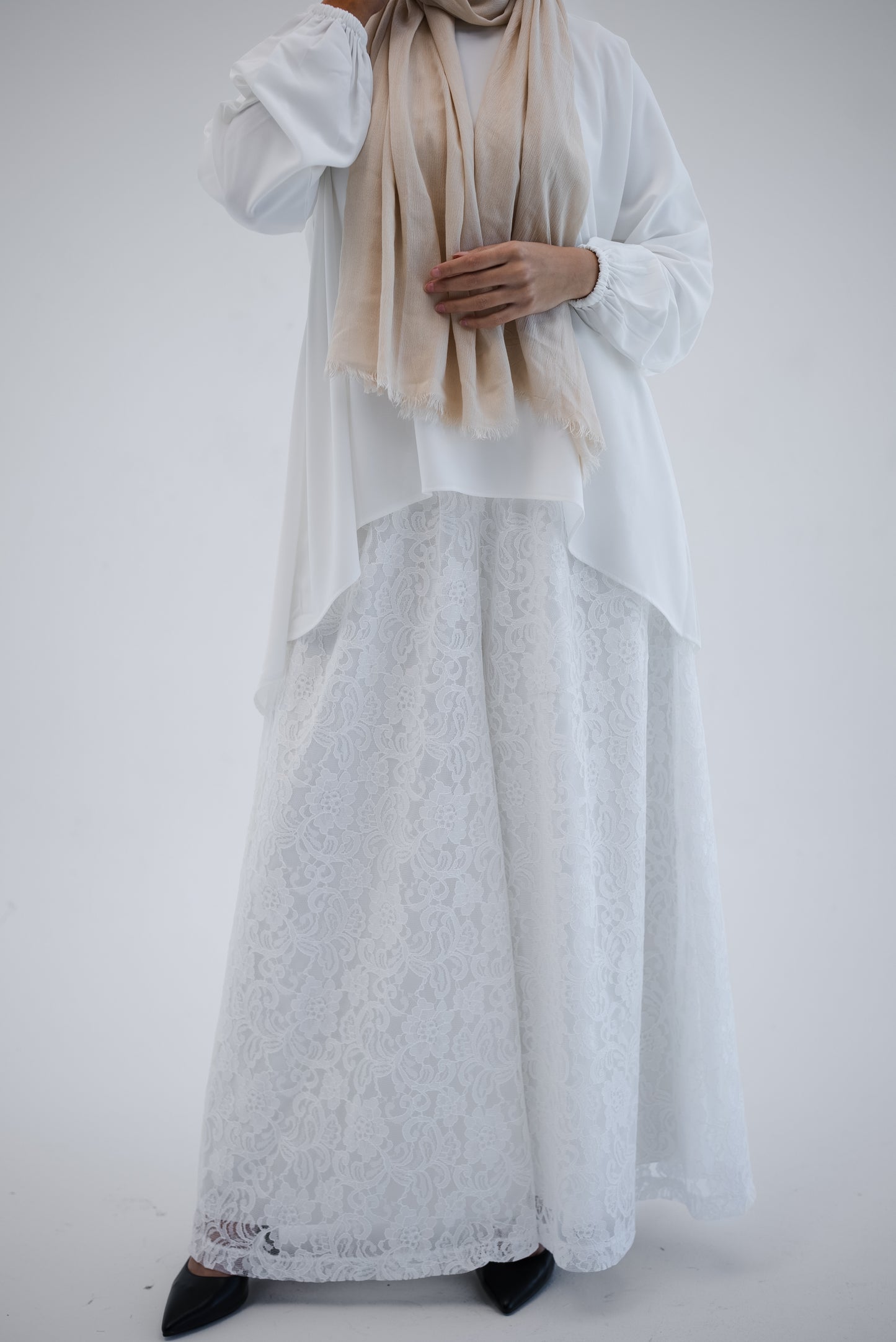 Cloche High Low Top - White