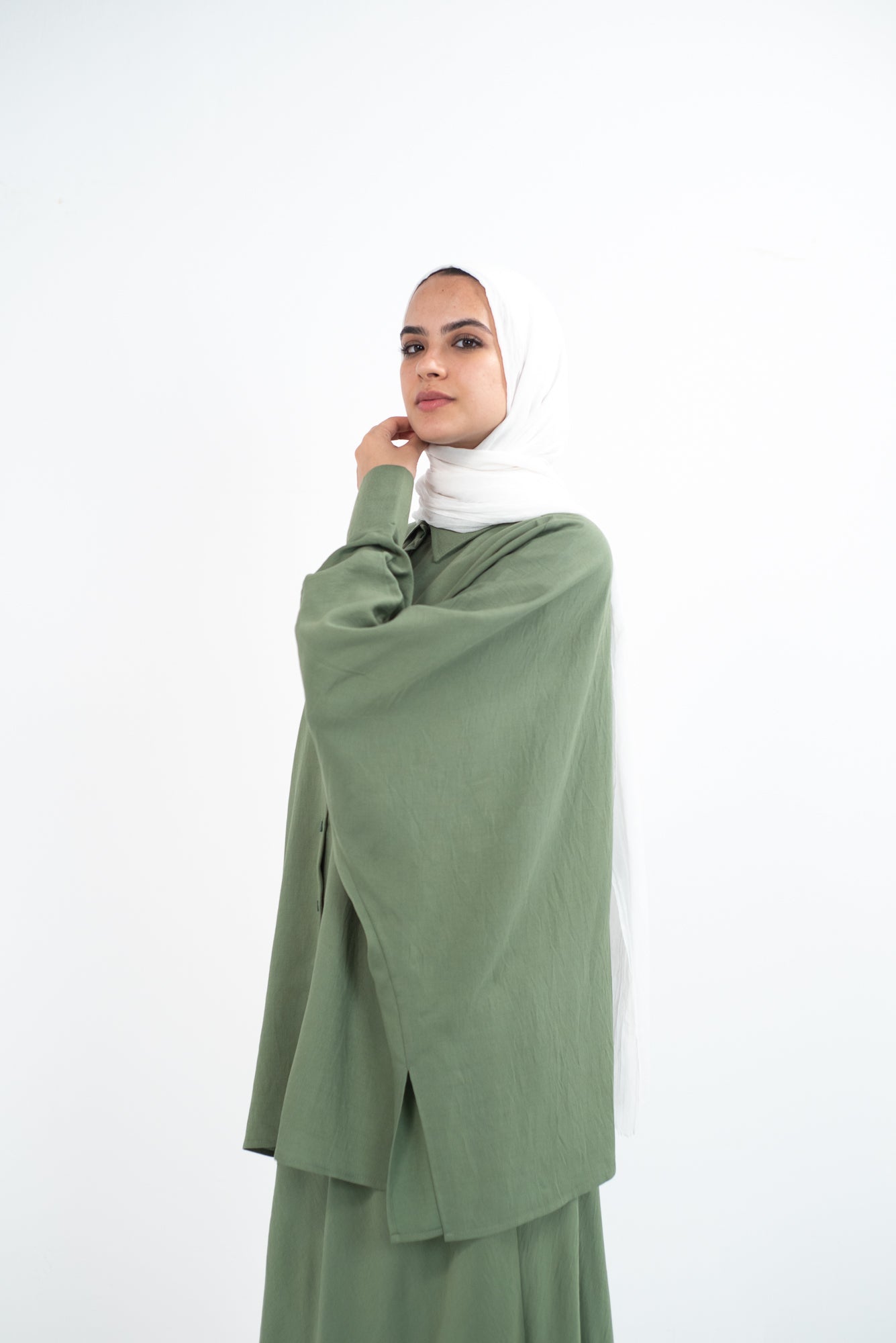 FLARE & FLOW LINEN SET - Olive