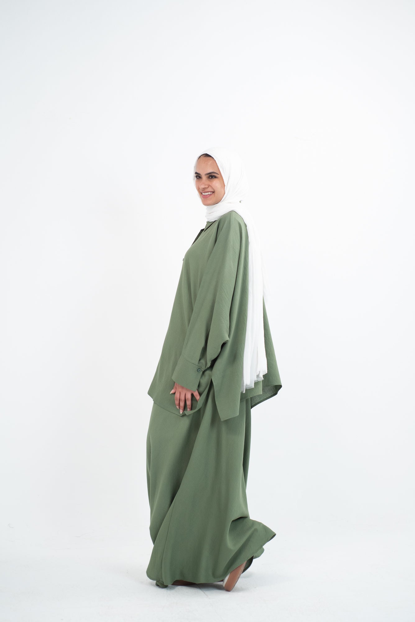 FLARE & FLOW LINEN SET - Olive