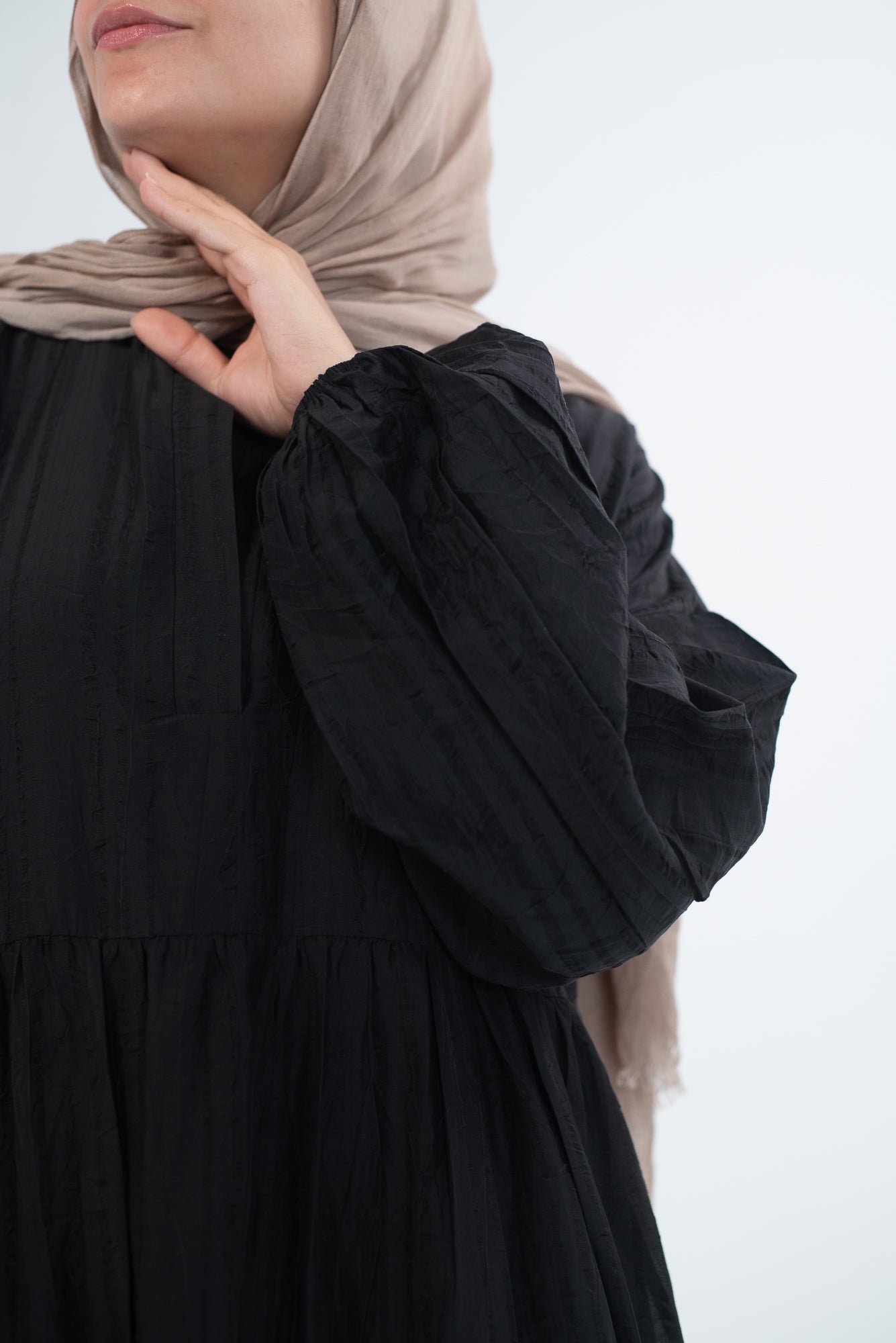 Easy Elegance- Black