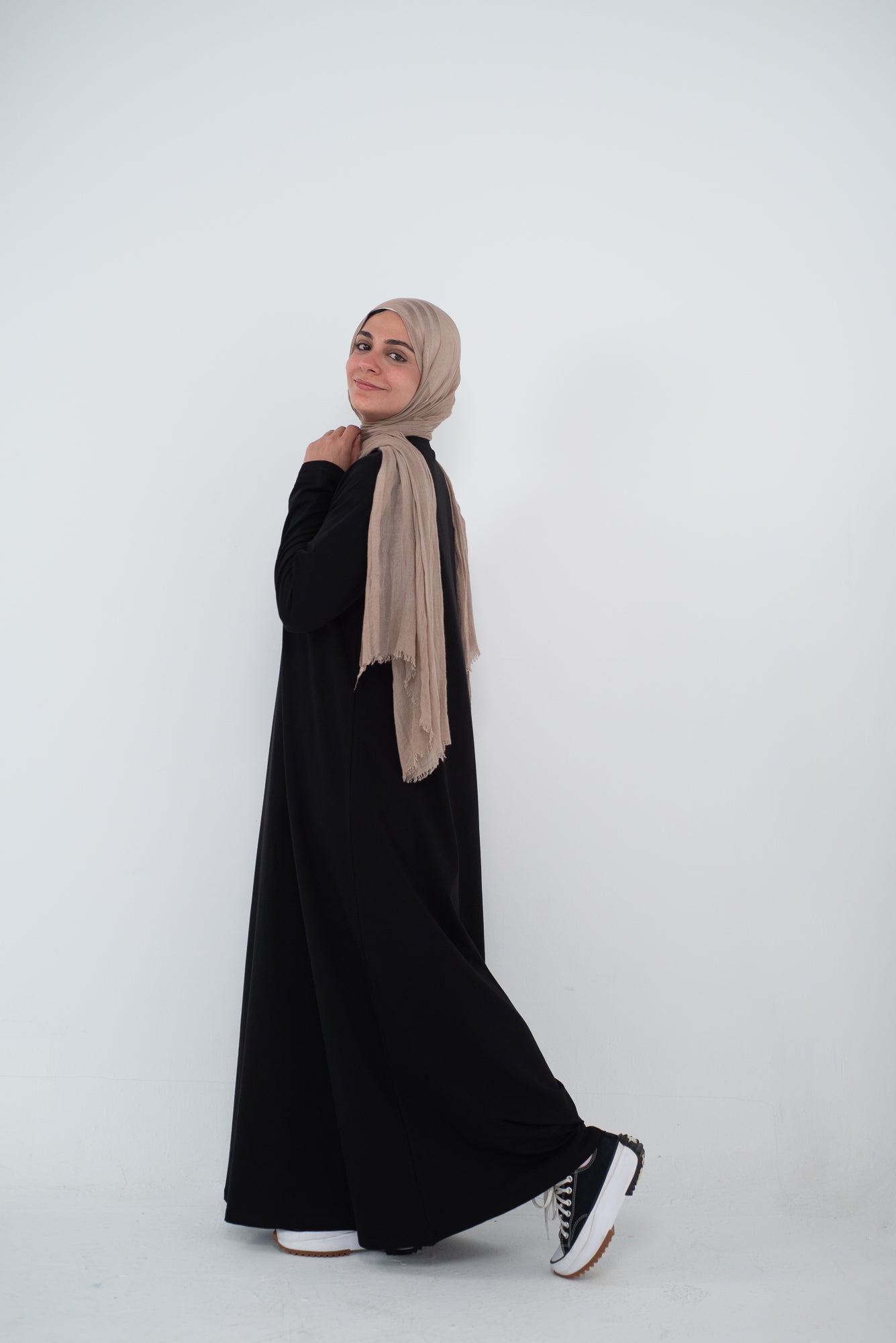 Breezy Basic - Black