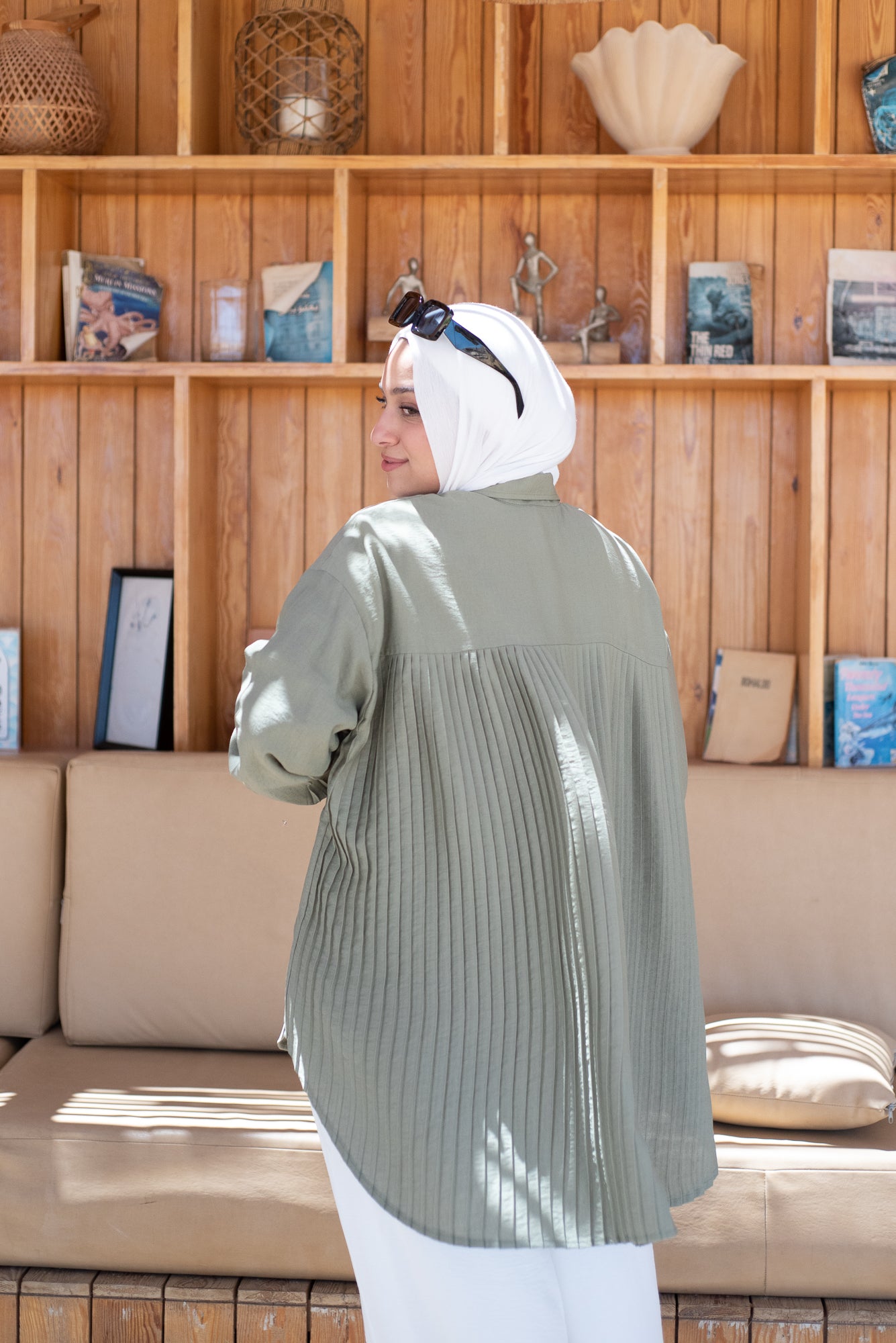 Perfect Pleats Linen Shirt - Light Olive
