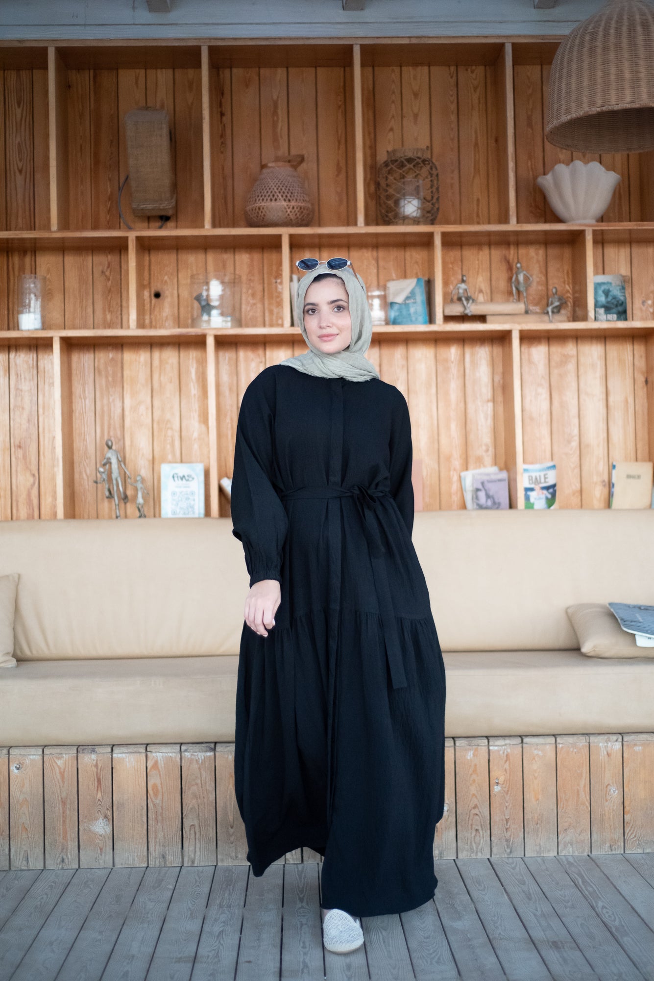 Frills Linen Dress - Black