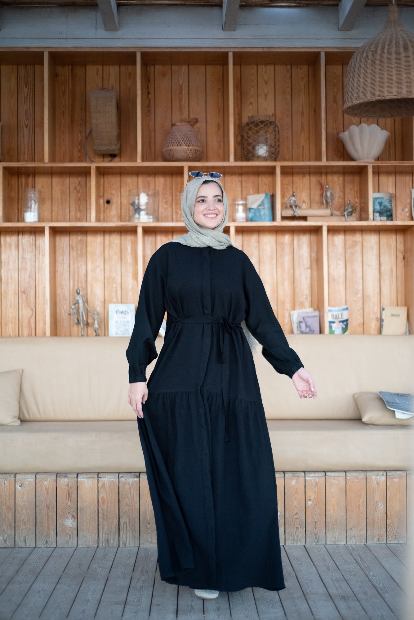 Frills Linen Dress - Black