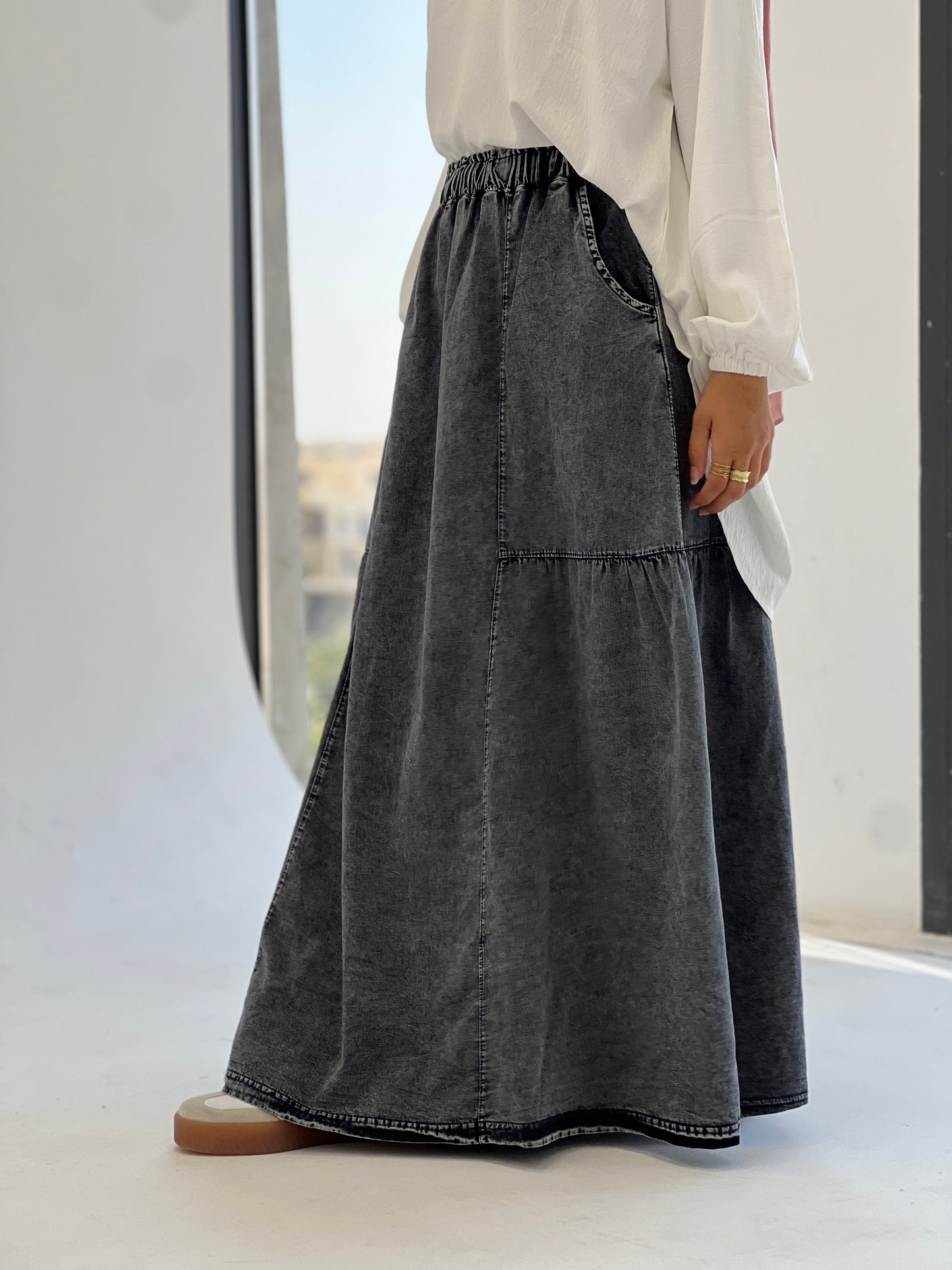 Fine Frills - Washed Grey