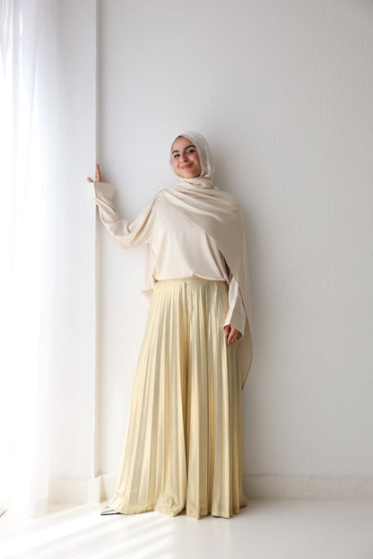 Shimmery Pleated Pants - Light Gold