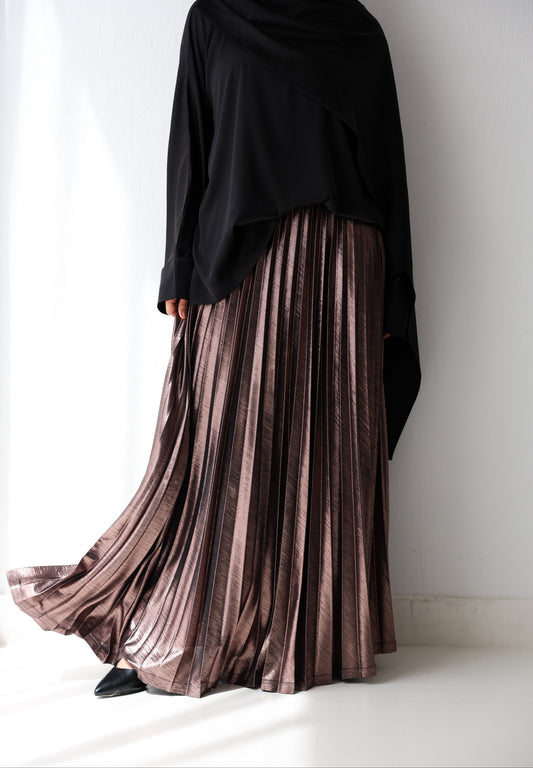 Shimmery Pleats Perfection - Champagne