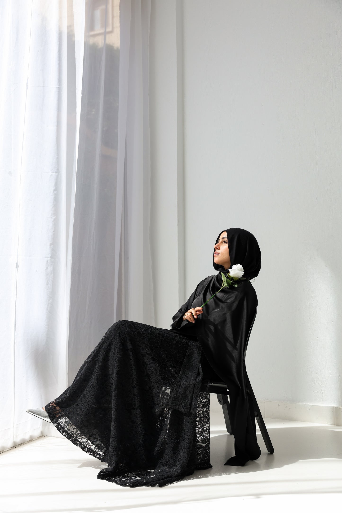 Cloche lace Skirt - Black