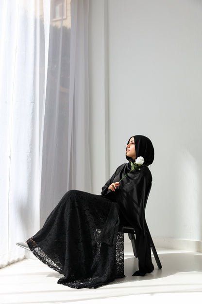 Cloche lace Skirt - Black