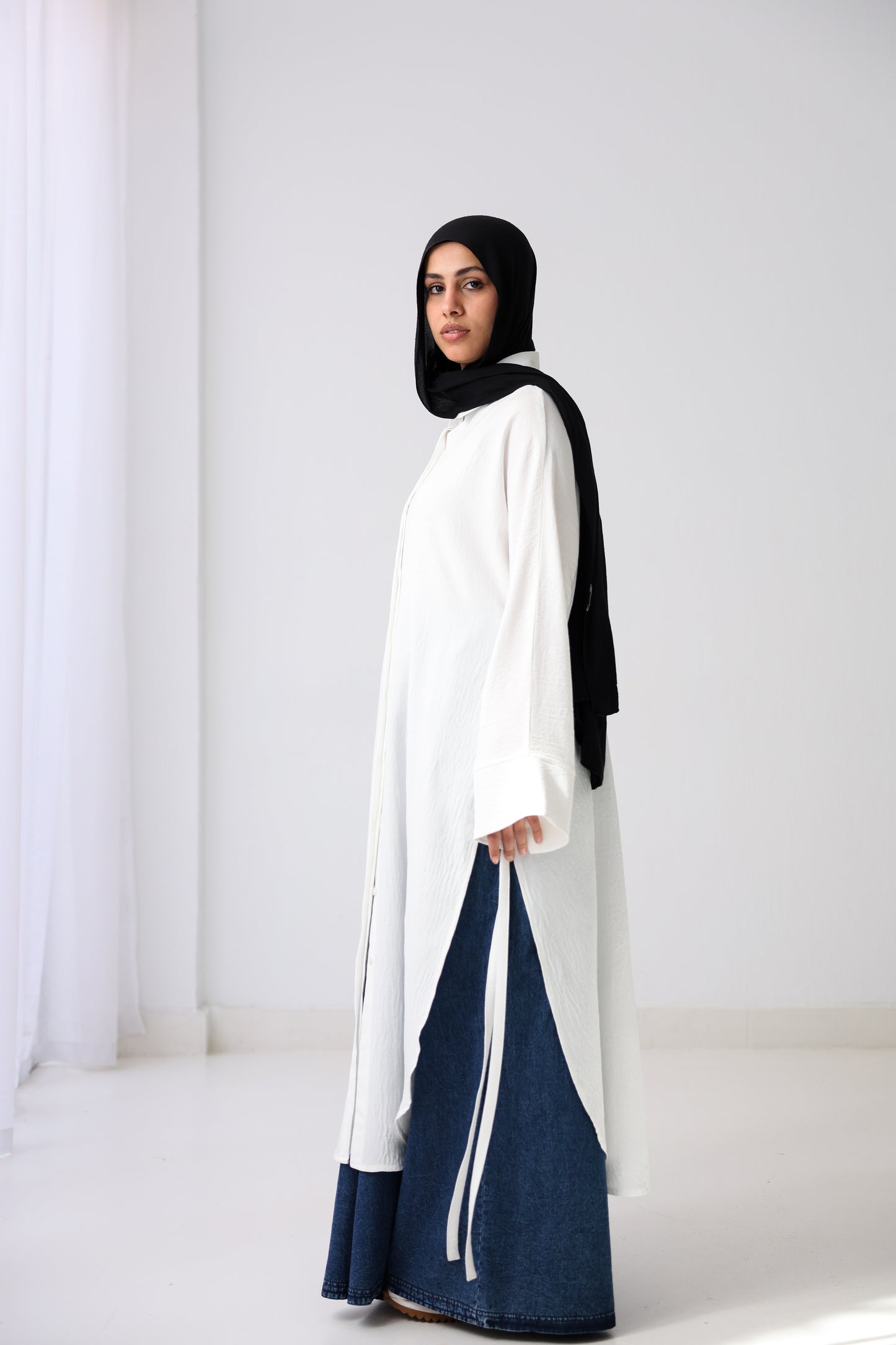 Long Slits Shirt - White