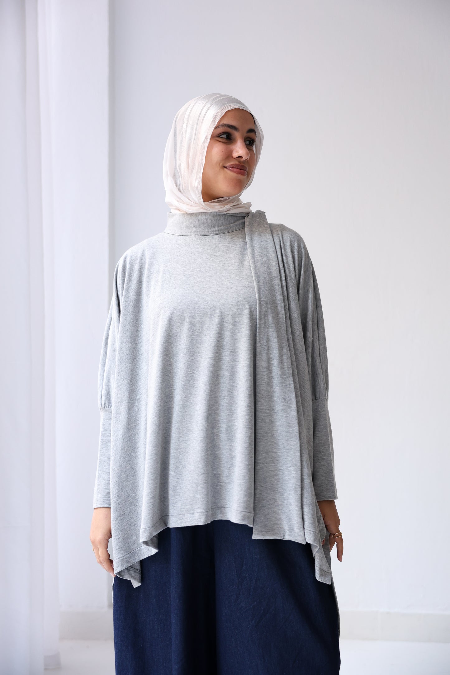 Belle Bow Tee - Shimmery Grey