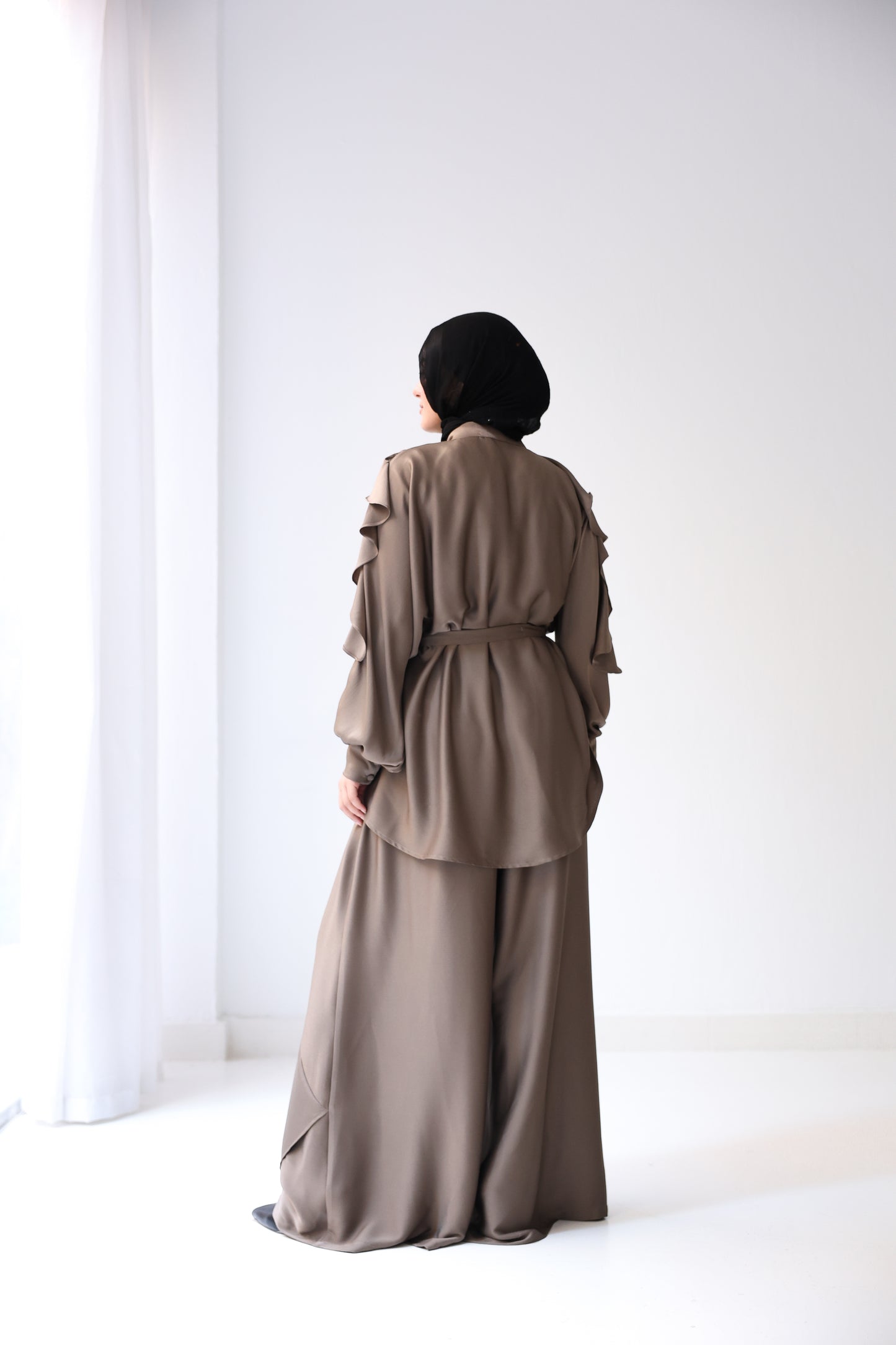 Satin Ruffles Set - Mocha