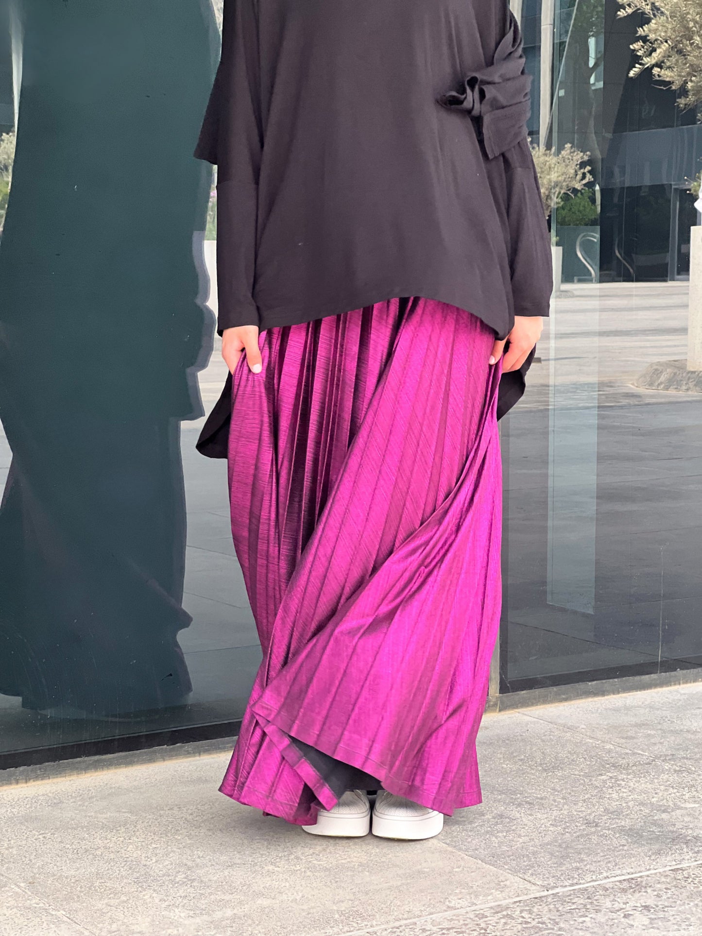 Shimmery Pleats Perfection - Fuchsia