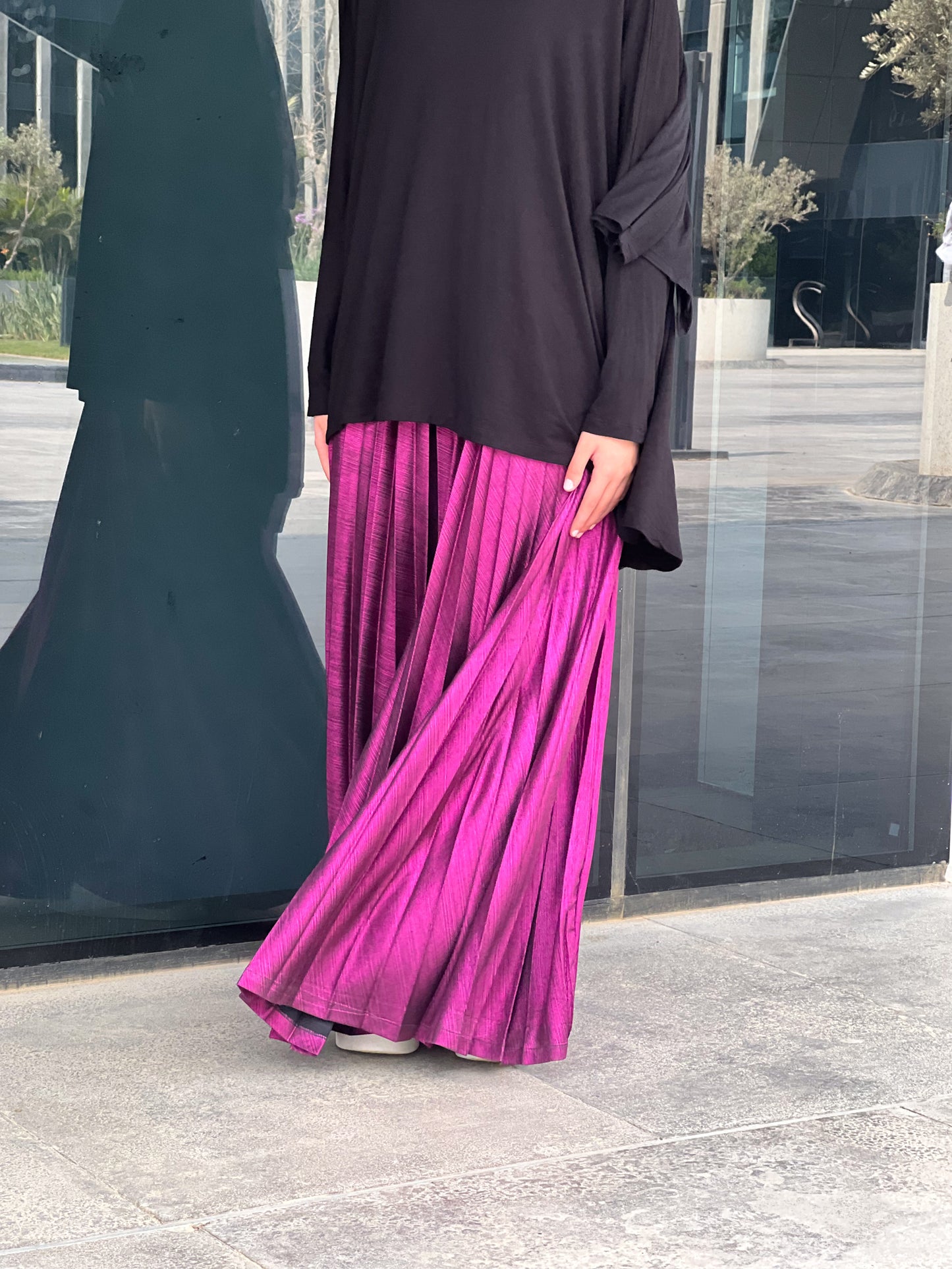 Shimmery Pleats Perfection - Fuchsia