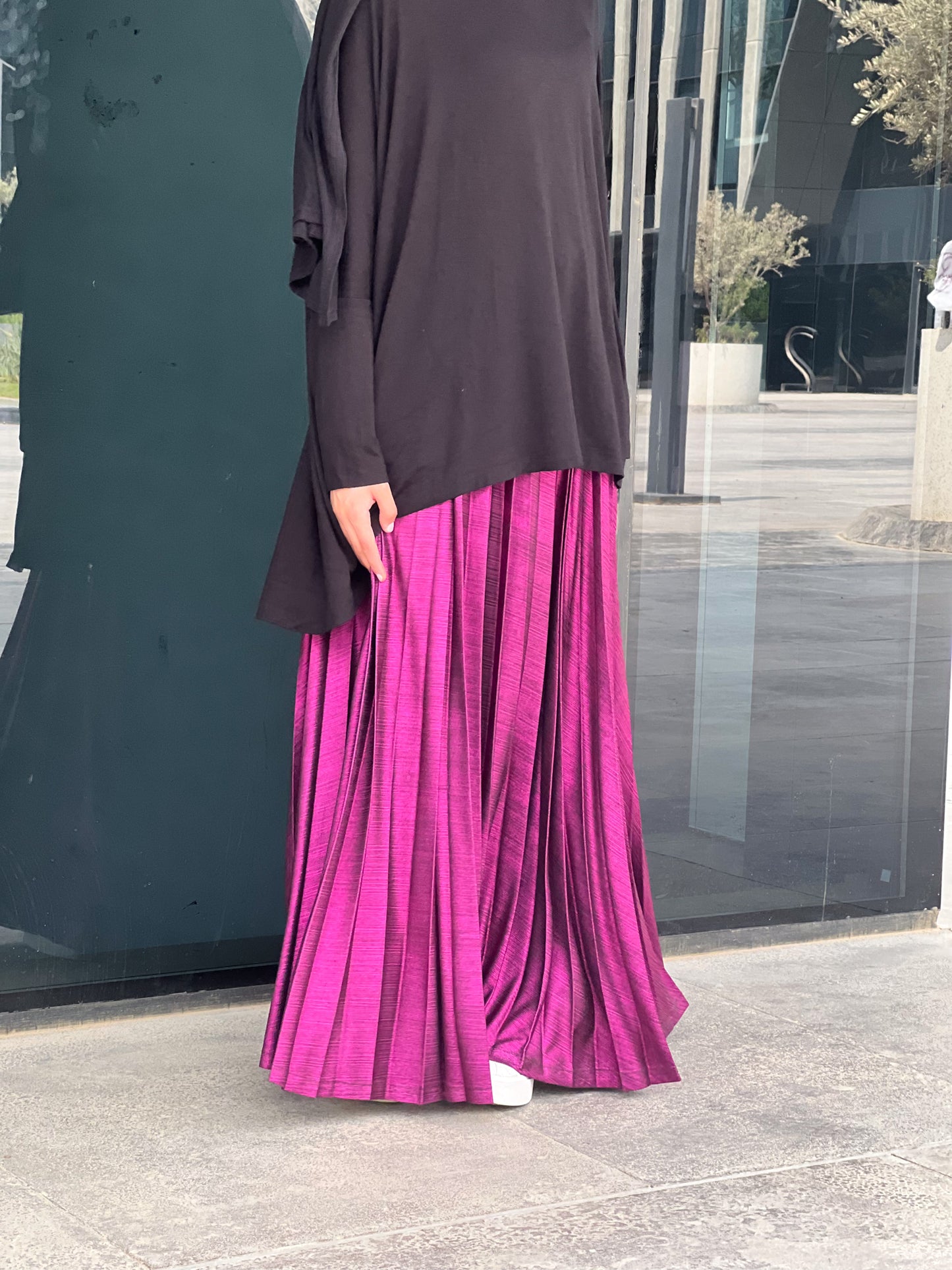 Shimmery Pleats Perfection - Fuchsia