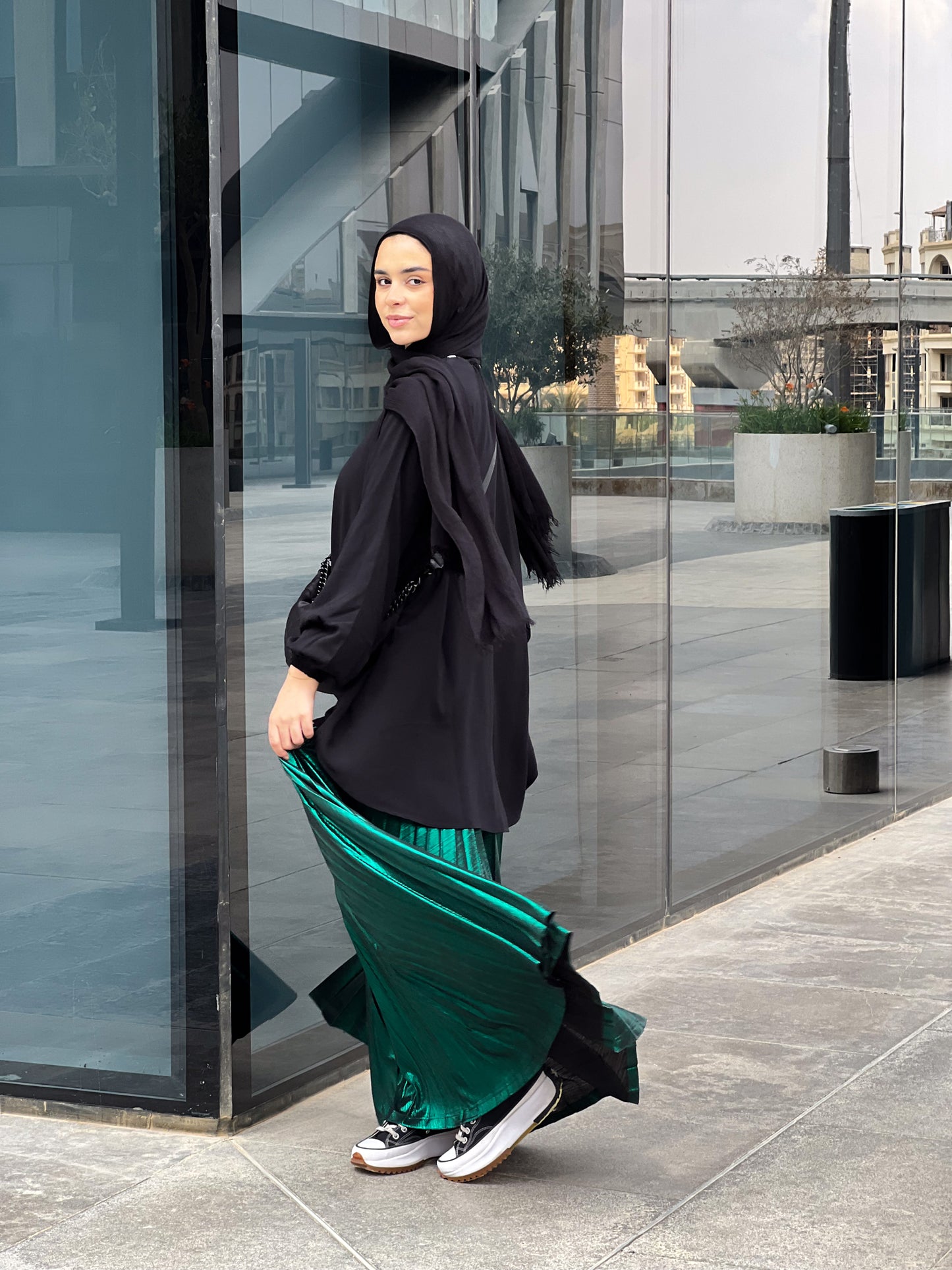 Shimmery Pleats Perfection - Green