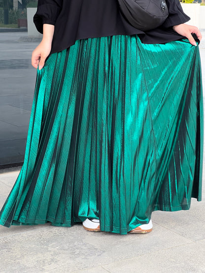 Shimmery Pleats Perfection - Green