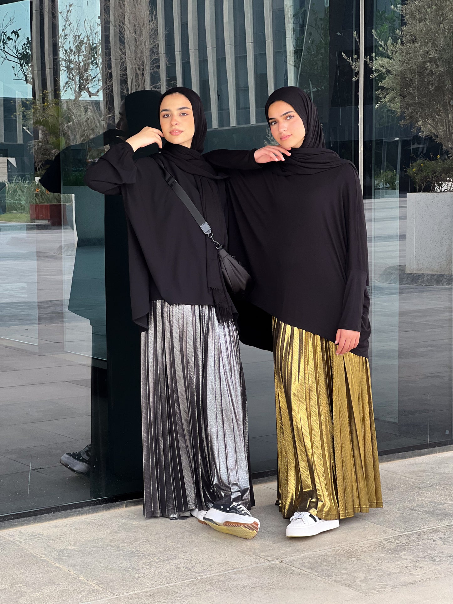 Shimmery Pleats Perfection - Silver