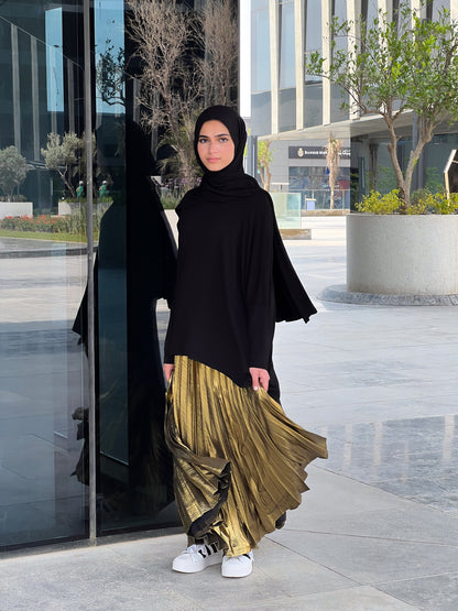Shimmery Pleats Perfection - Gold