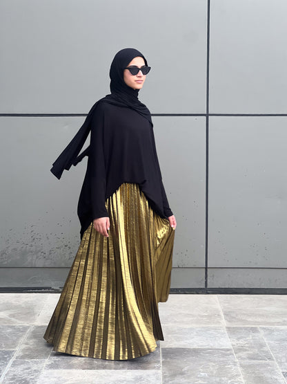 Shimmery Pleats Perfection - Gold