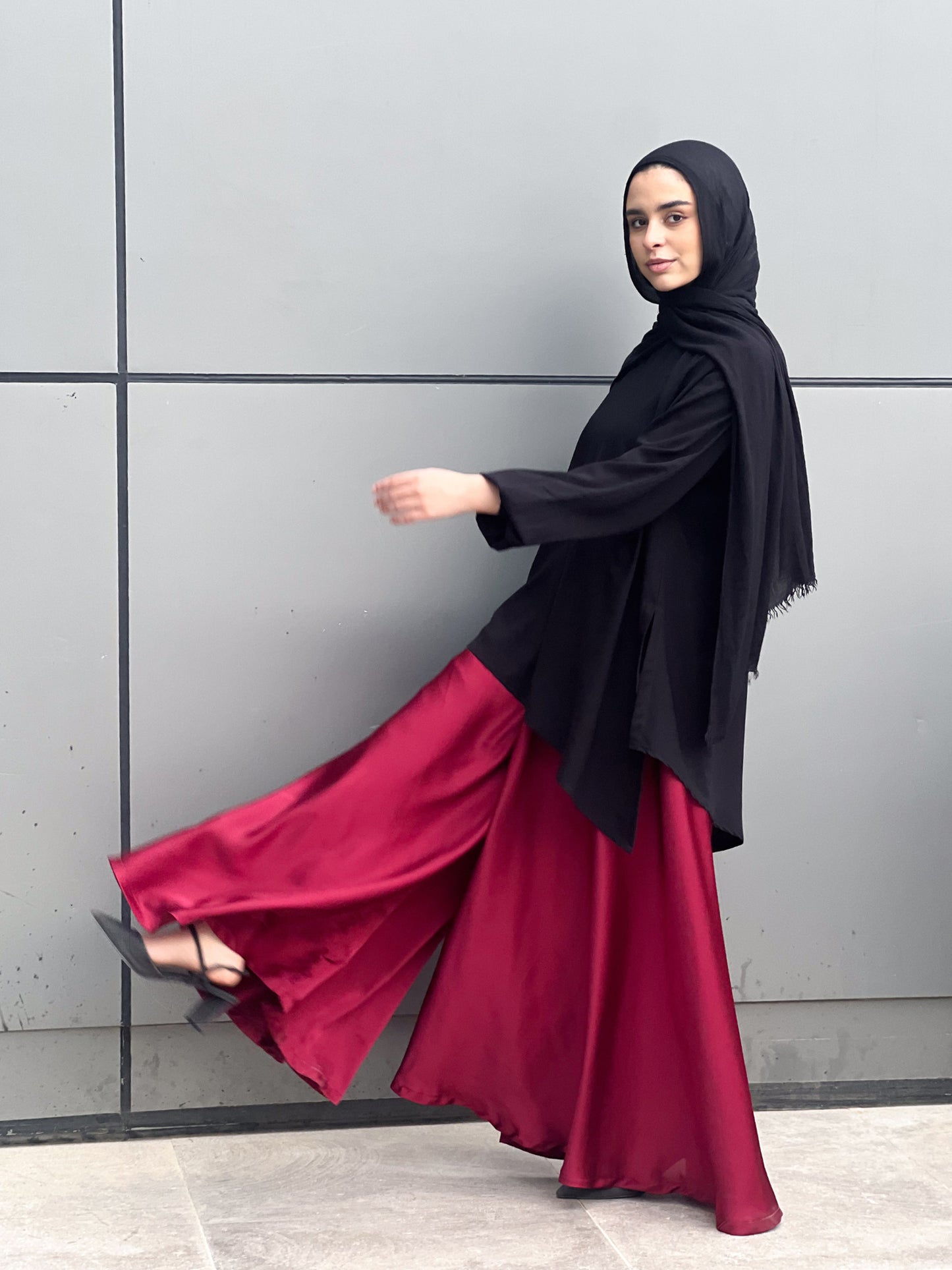 Silk Cloche Pants - Burgundy