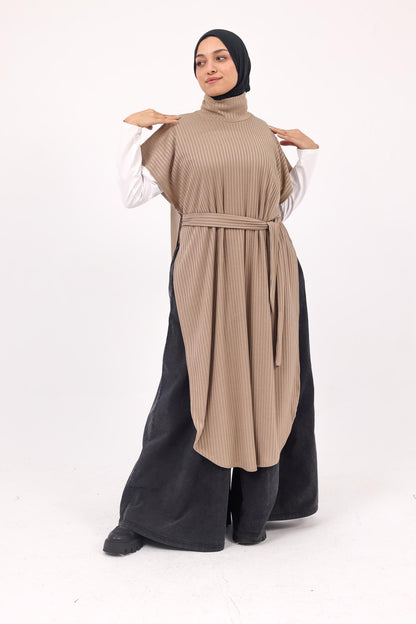 Slit & Sway Cape - Beige