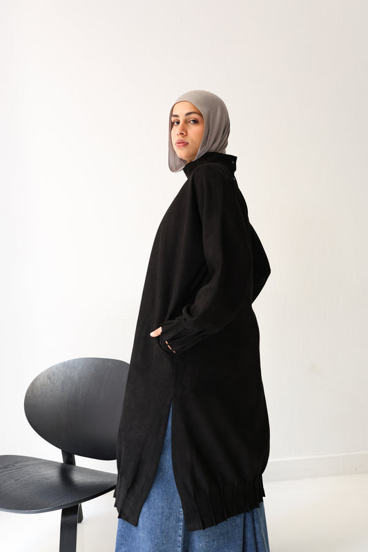 Edgy Pleats Top - Black