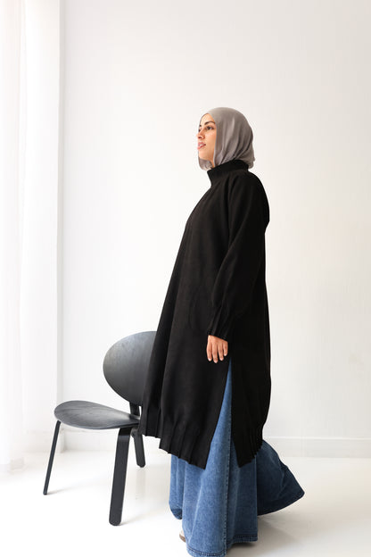 Edgy Pleats Top - Black