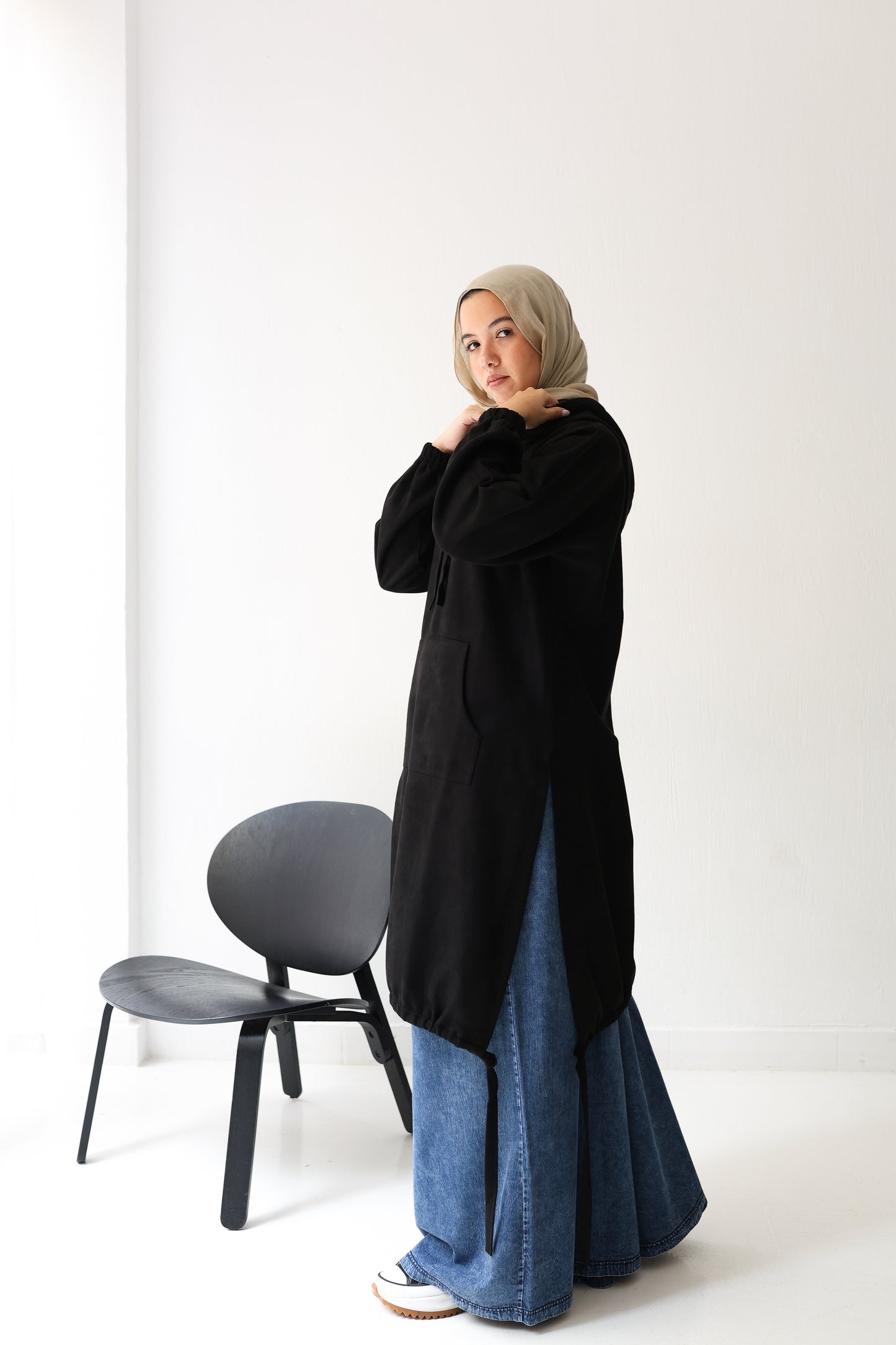 Bloom Hood Top - Black