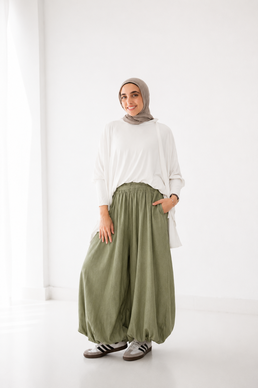 Balloon Linen Pants - Olive