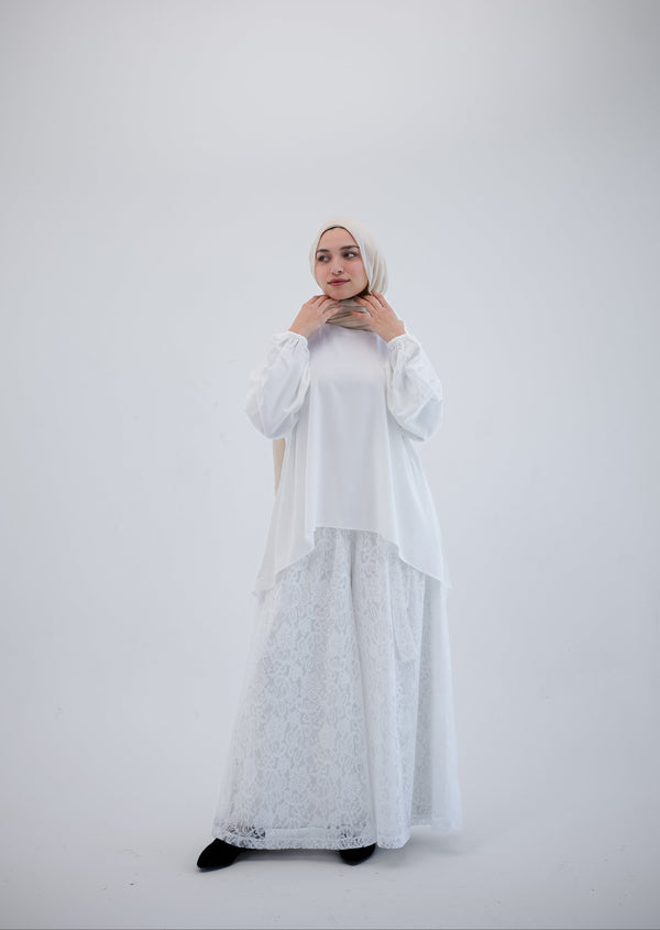 Cloche High Low Top - White