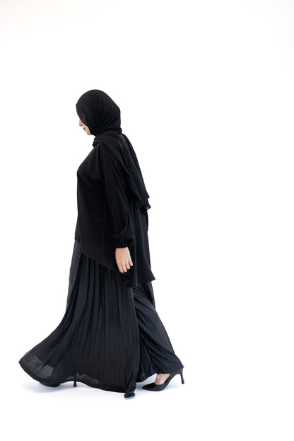Shimmery Pleated Pants - Black