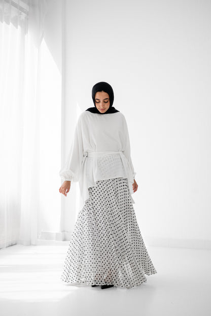 Pleats Perfection - Polka Dots White