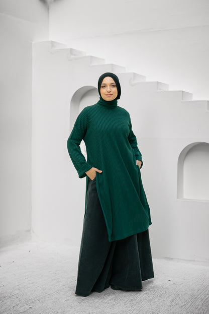 Ribbed Retreat Pullover - Green