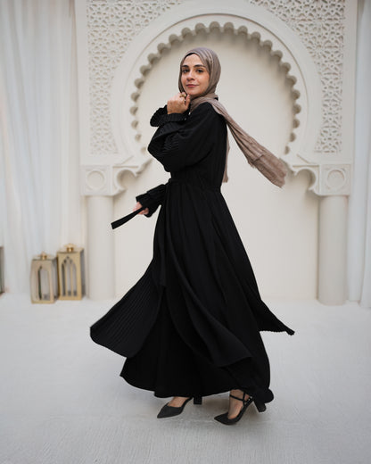 Petal Pleats Cape - Black