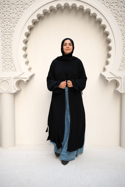 Petal Pleats Cape - Black