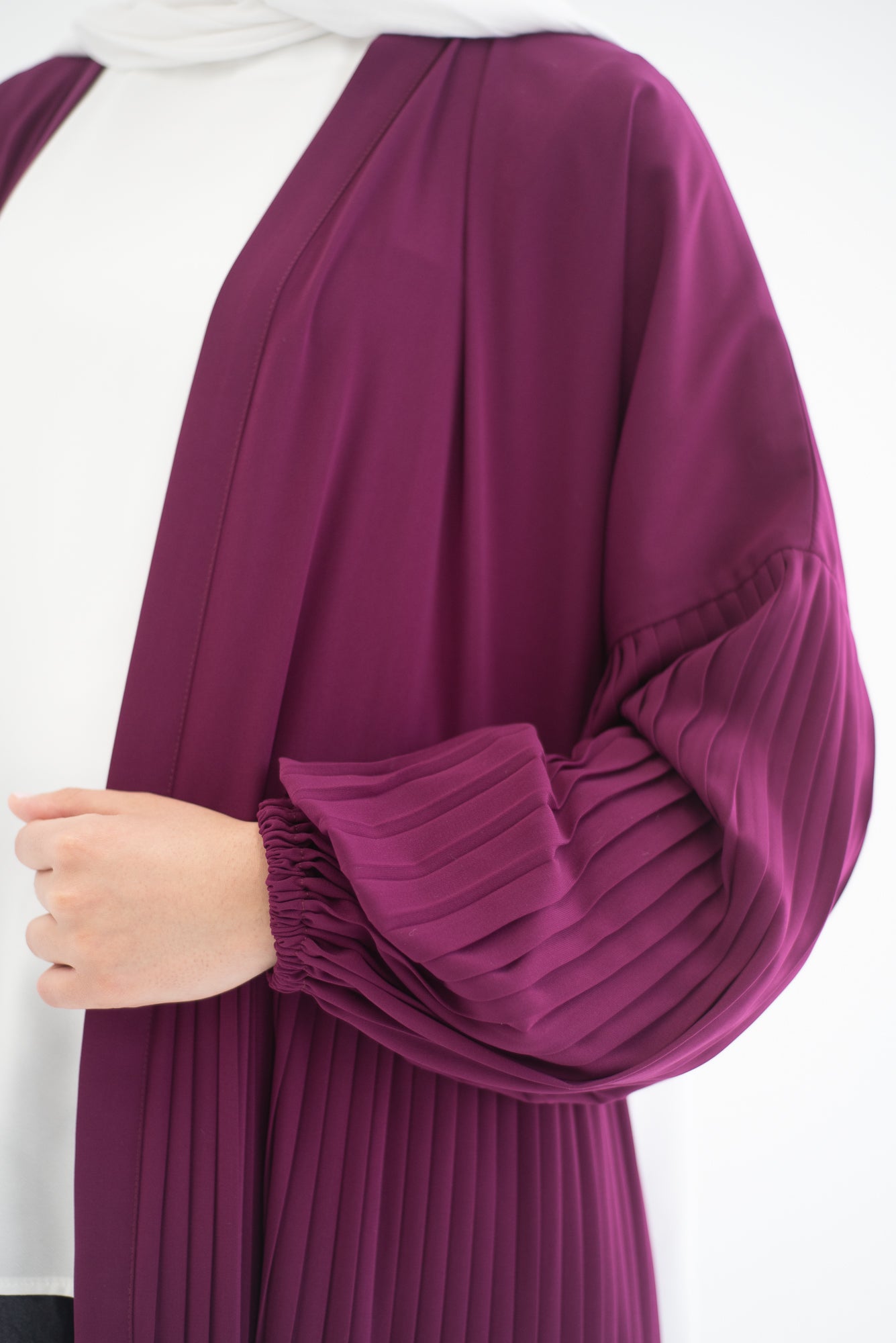 Petal Pleats Cardigan - Burgundy Pink
