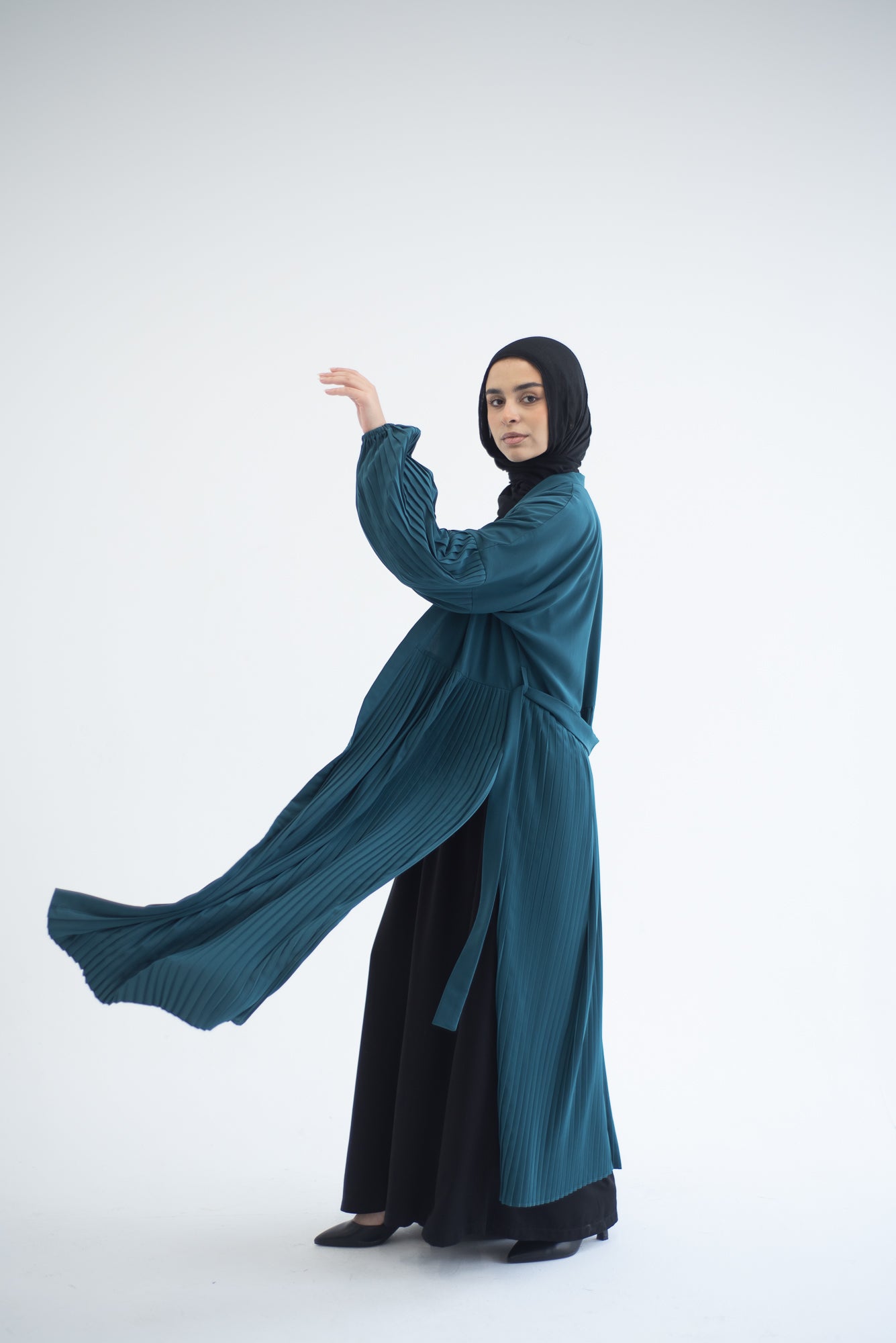 Petal Pleats Cardigan - Teal