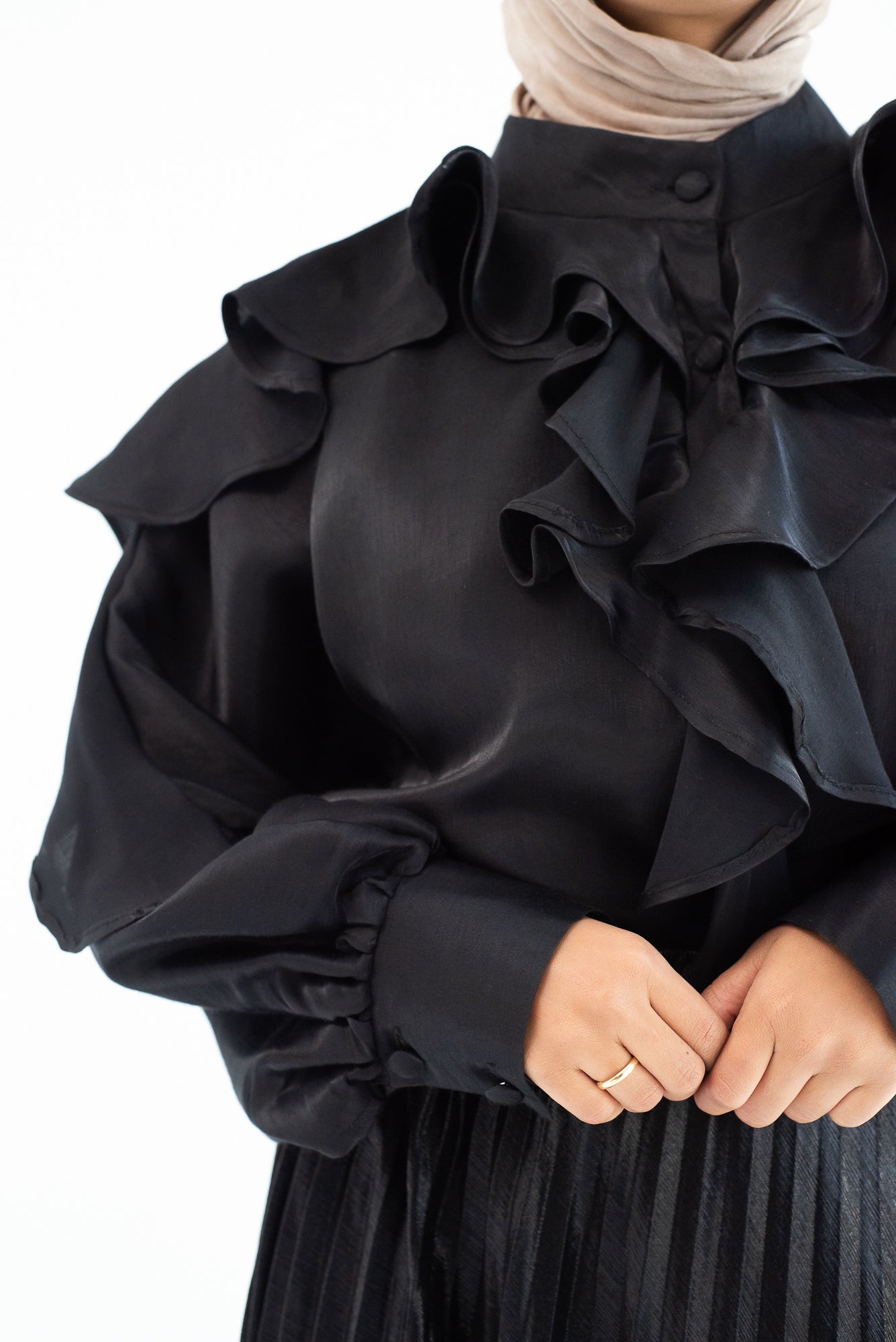 Ruffles Shimmery Top - Black