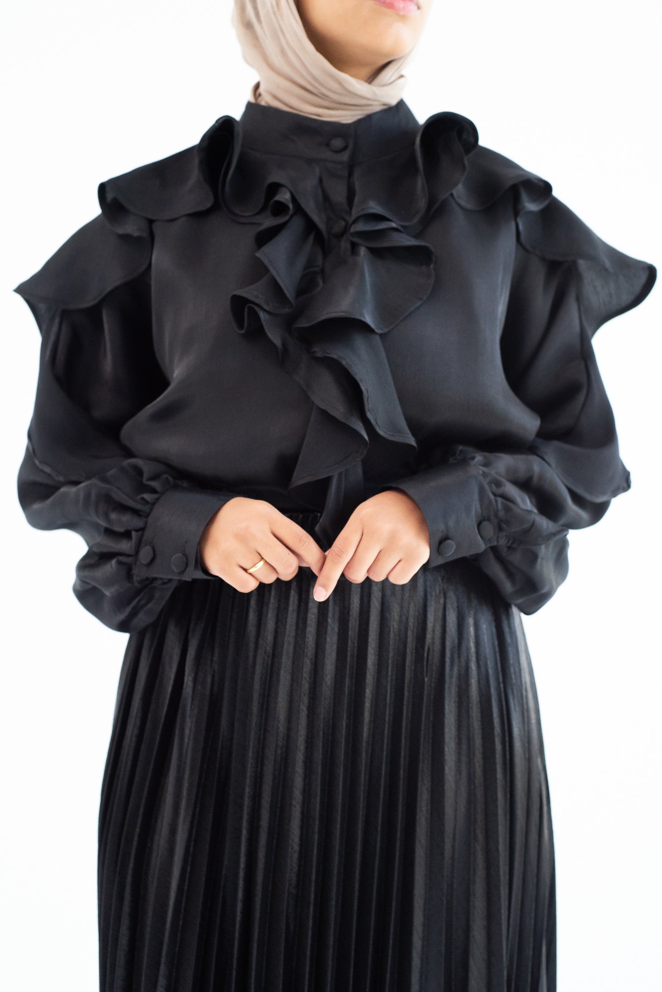 Ruffles Shimmery Top - Black