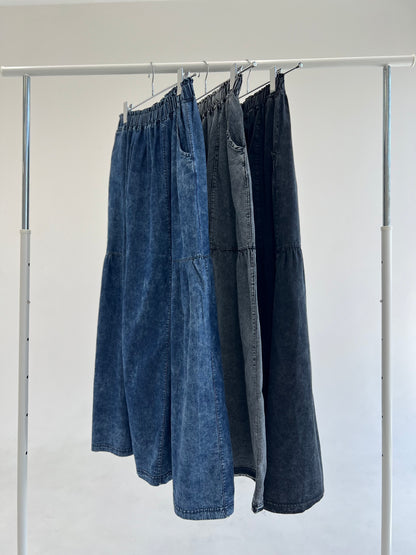 Fine Frills - Washed Black
