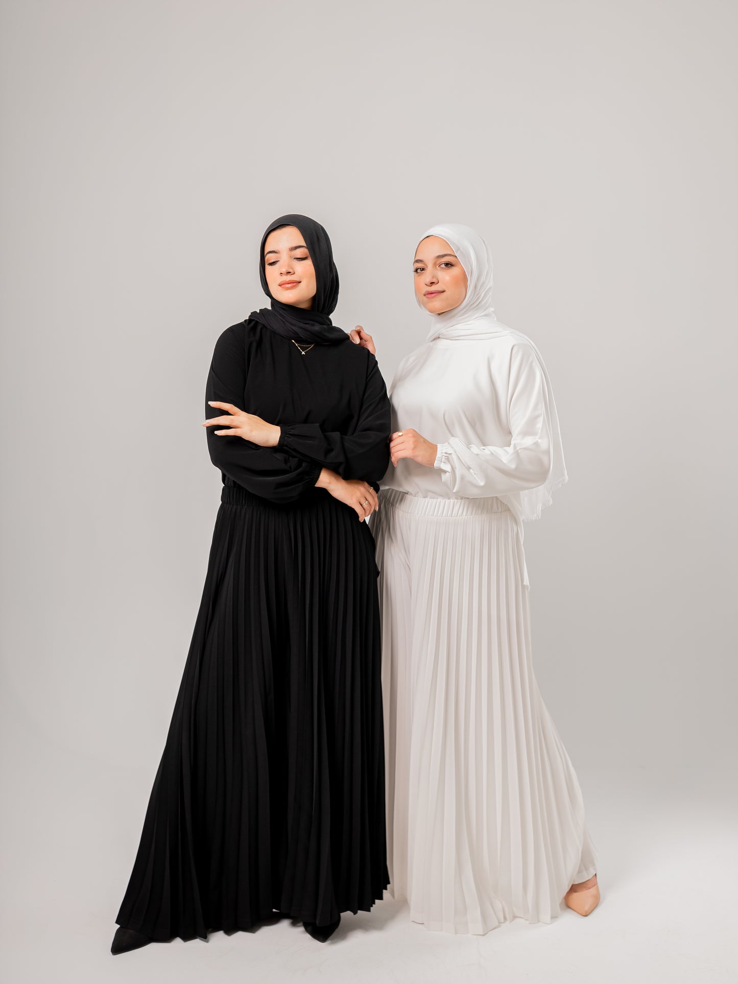 Pleated pants