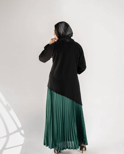 Short Asymmetrical Top - Black