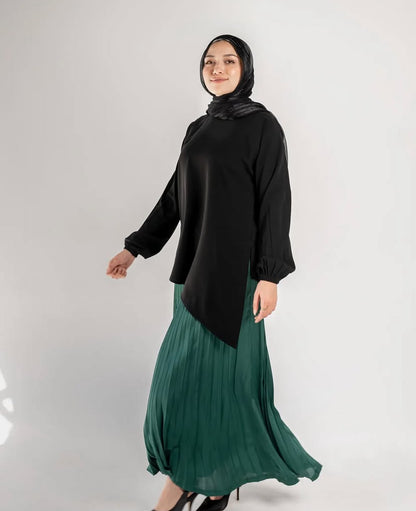 Short Asymmetrical Top - Black